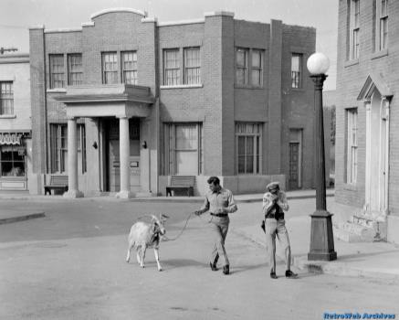 Historic Western filmmaking on horseback near Stoney Point